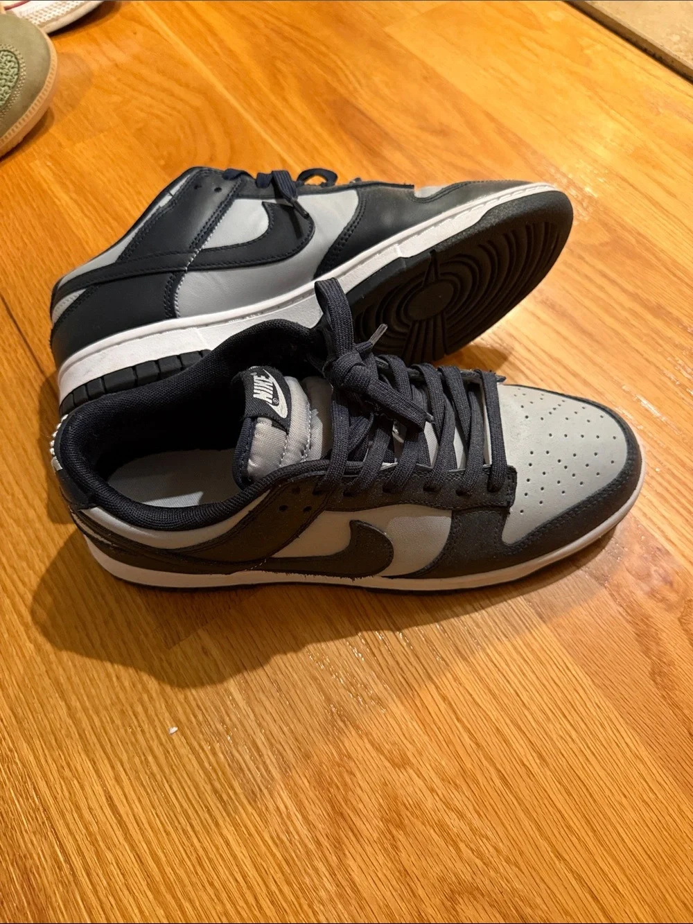 Nike Dunk Low - Sneakers - Black & Gray